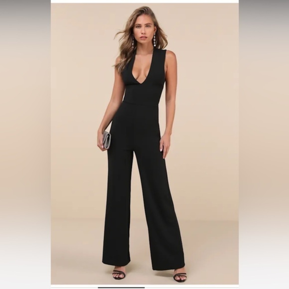 NWOT  Lulus Thinking Out Loud Black Jumpsuit